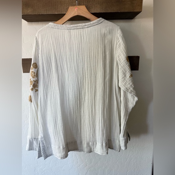 Soft Surroundings|Boho Off-white Gauze Blouse with Embroidered Gold florals•••XL - Picture 7 of 15